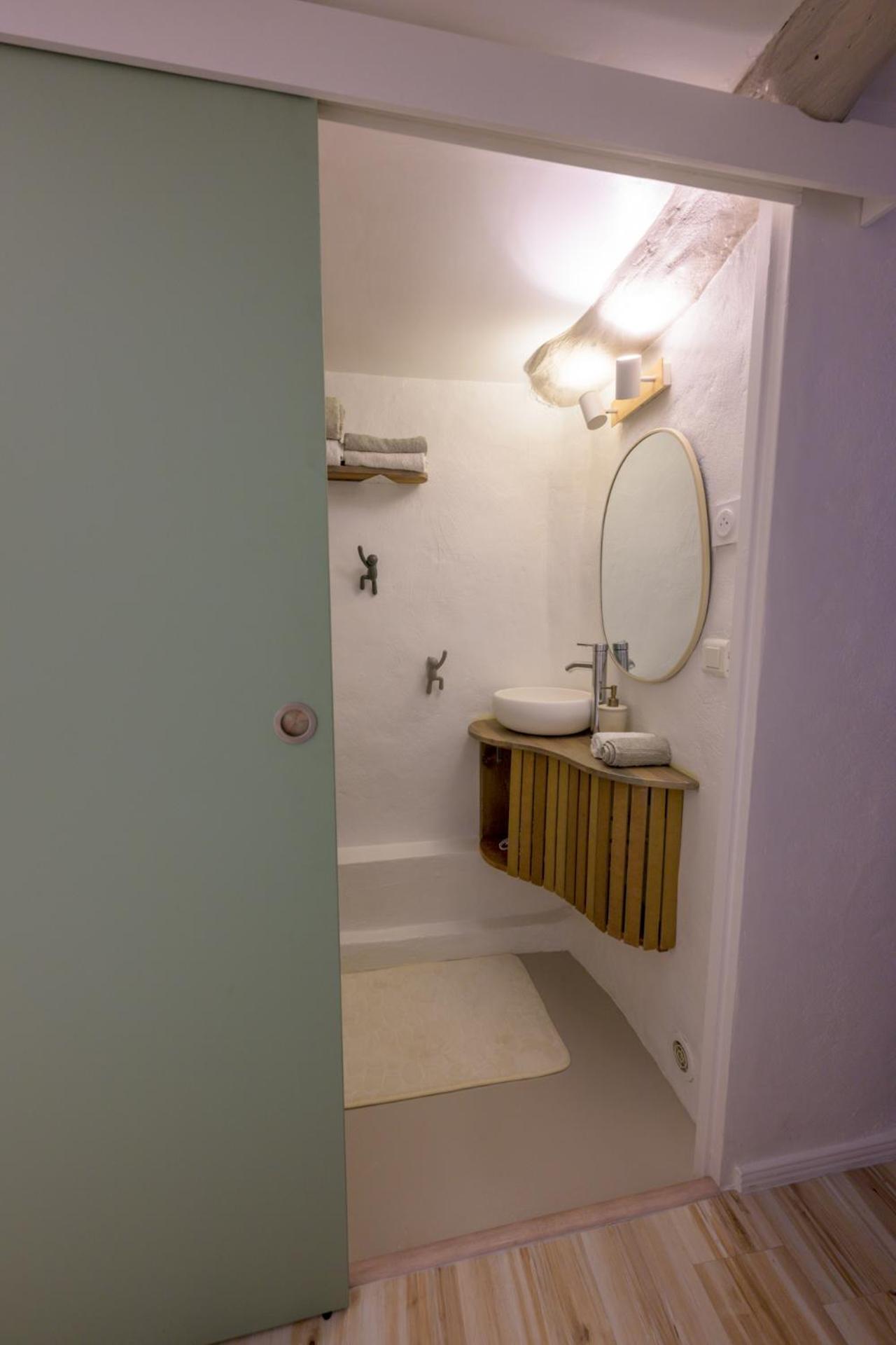 Cosy Flat In The Heart Of Valbonne Village 外观 照片