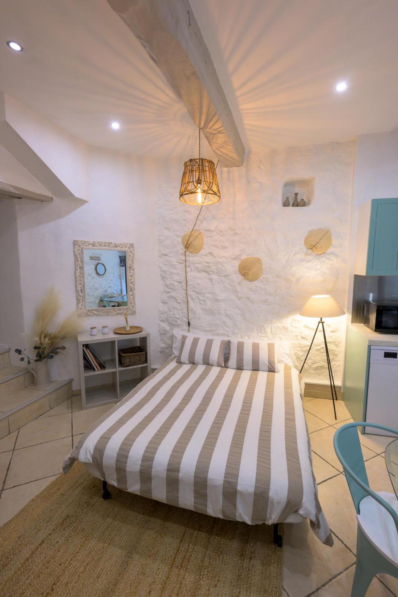 Cosy Flat In The Heart Of Valbonne Village 外观 照片