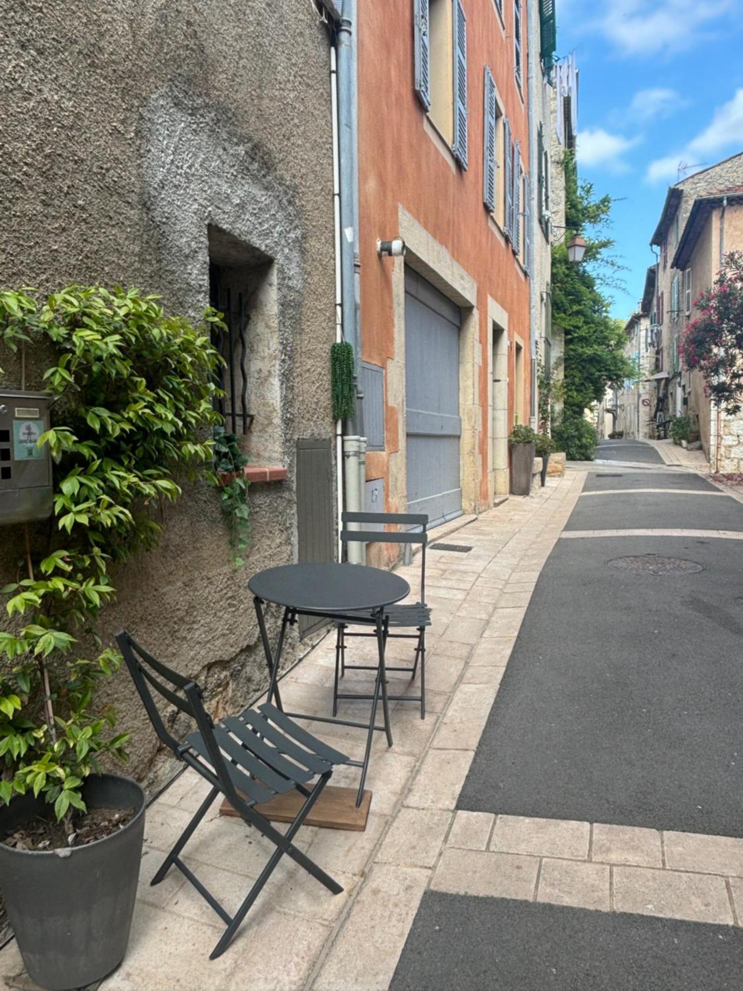 Cosy Flat In The Heart Of Valbonne Village 外观 照片